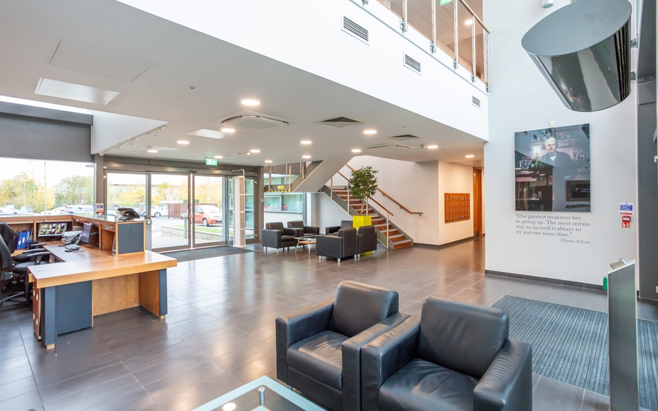 Centrix - Reception and Break Out Space (7)